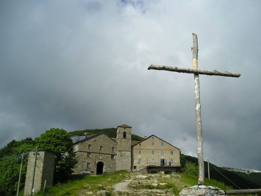 Castiglione di Garfagnana, Santuario SS Pellegrino e Bianco a San Pellegrino in Alpe  | 