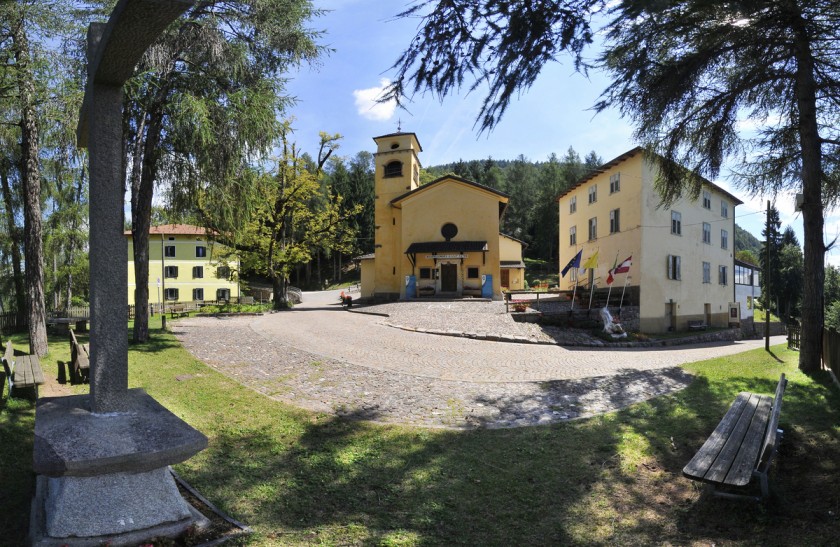 Piazzo di Segonzano, Santuario Madonna dell'Aiuto  | Media In I. Albertini