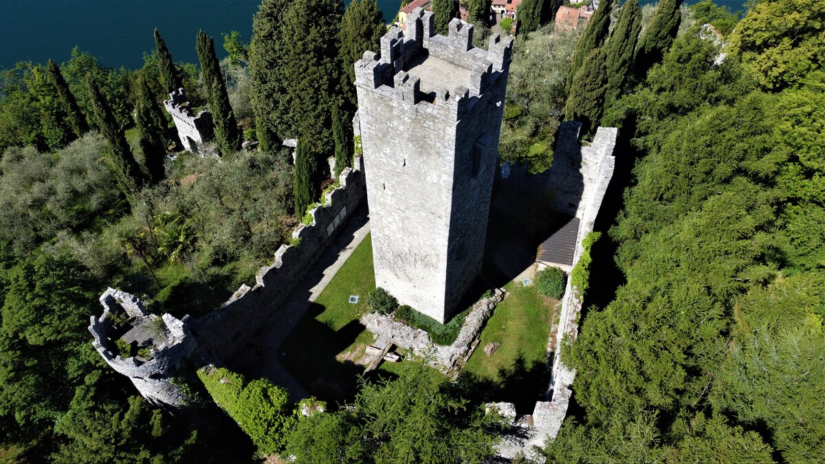 Castello di Vezio  | e-borghi