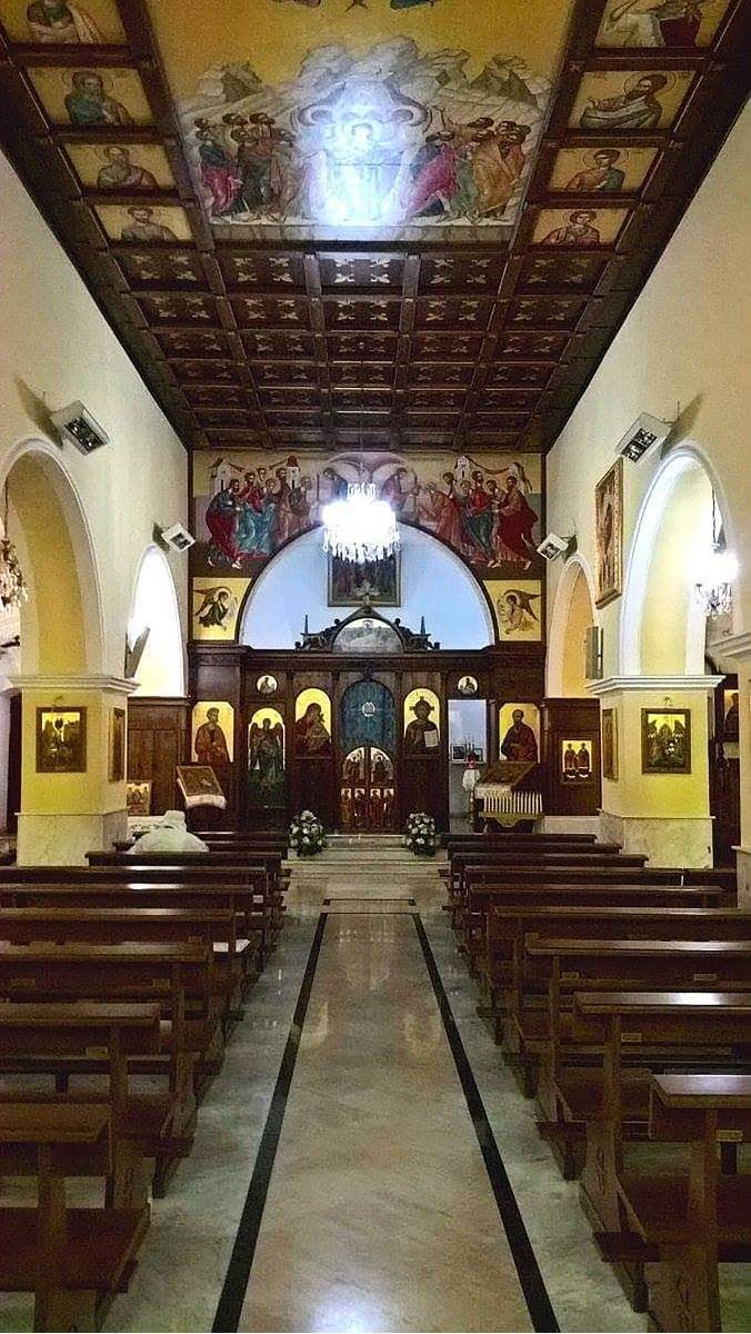 San Paolo Albanese, Chiesa Esaltazione Santa Croce e iconostasi  | 