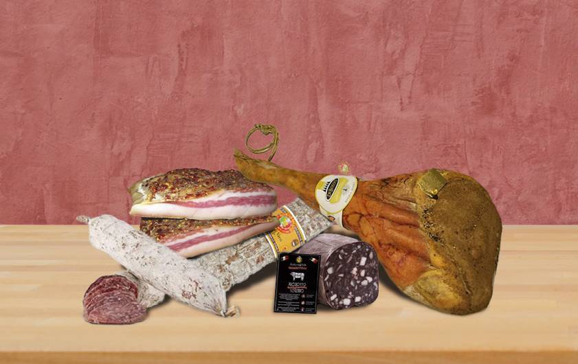 5 typical cured meats products from 5 italian territories of small towns