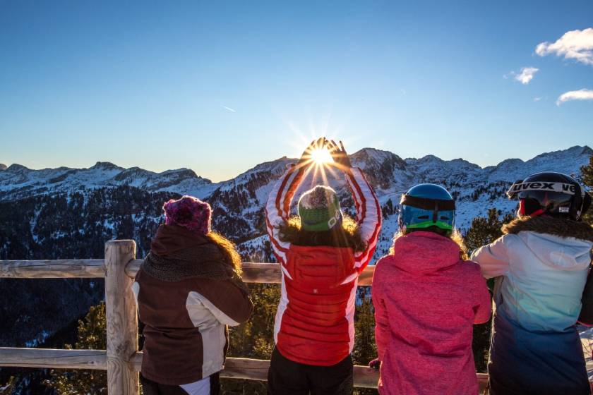 Trentino Ski Sunrise 2023, lo sci sotto un’altra luce