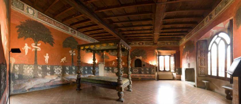 Branda Castiglioni Palace
