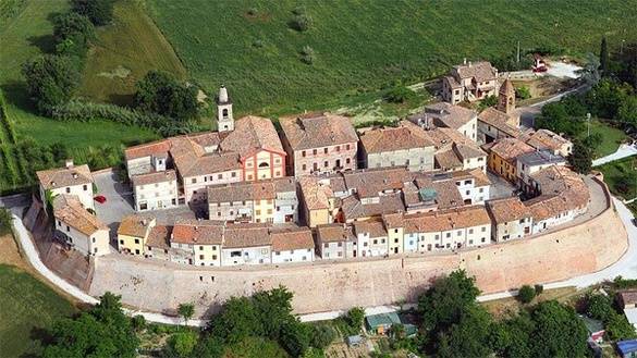 Castle of Sant'Andrea di Suasa