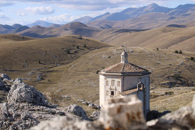 Rocca Calascio  | Damiano Natale - e-borghi Community