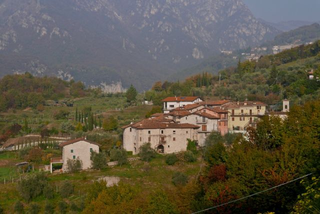 Tremosine sul Garda, il borgo di Cadignano  | Domenico Marchetti - e-borghi Community